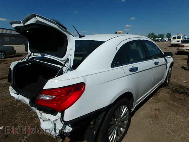 2011 CHRYSLER 200 - VIN: 1C3BC2FB2BN615406 - Фото 4