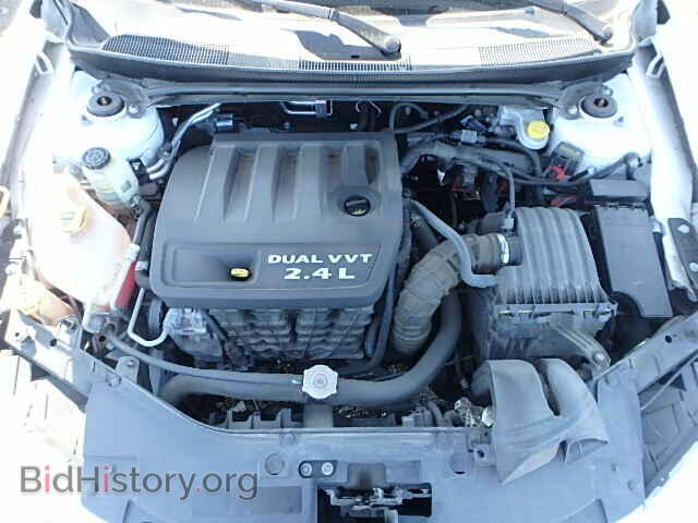 2011 CHRYSLER 200 - VIN: 1C3BC2FB2BN615406 - Фото 7