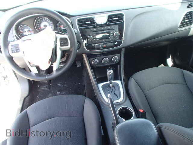 2013 CHRYSLER 200 - VIN: 1C3CCBBB1DN732861 - Фото 9