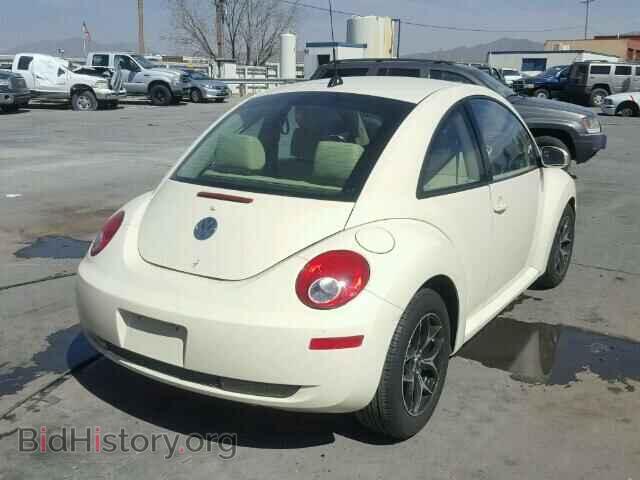 2008 VOLKSWAGEN BEETLE - VIN: 3VWPW31C68M527196 - Фото 4