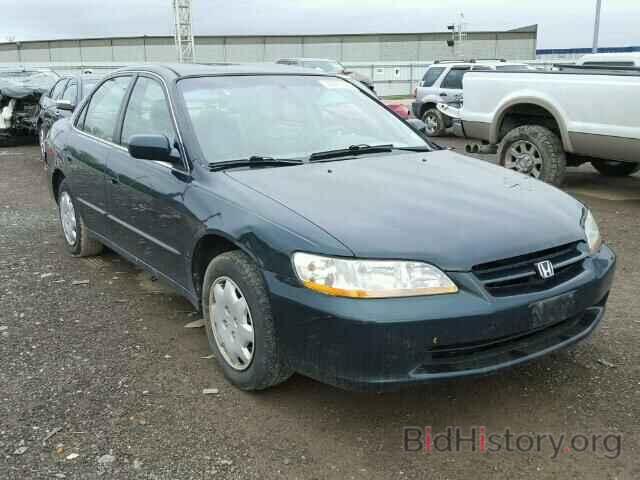 Photo 1HGCG5641WA266891 - HONDA ACCORD 1998