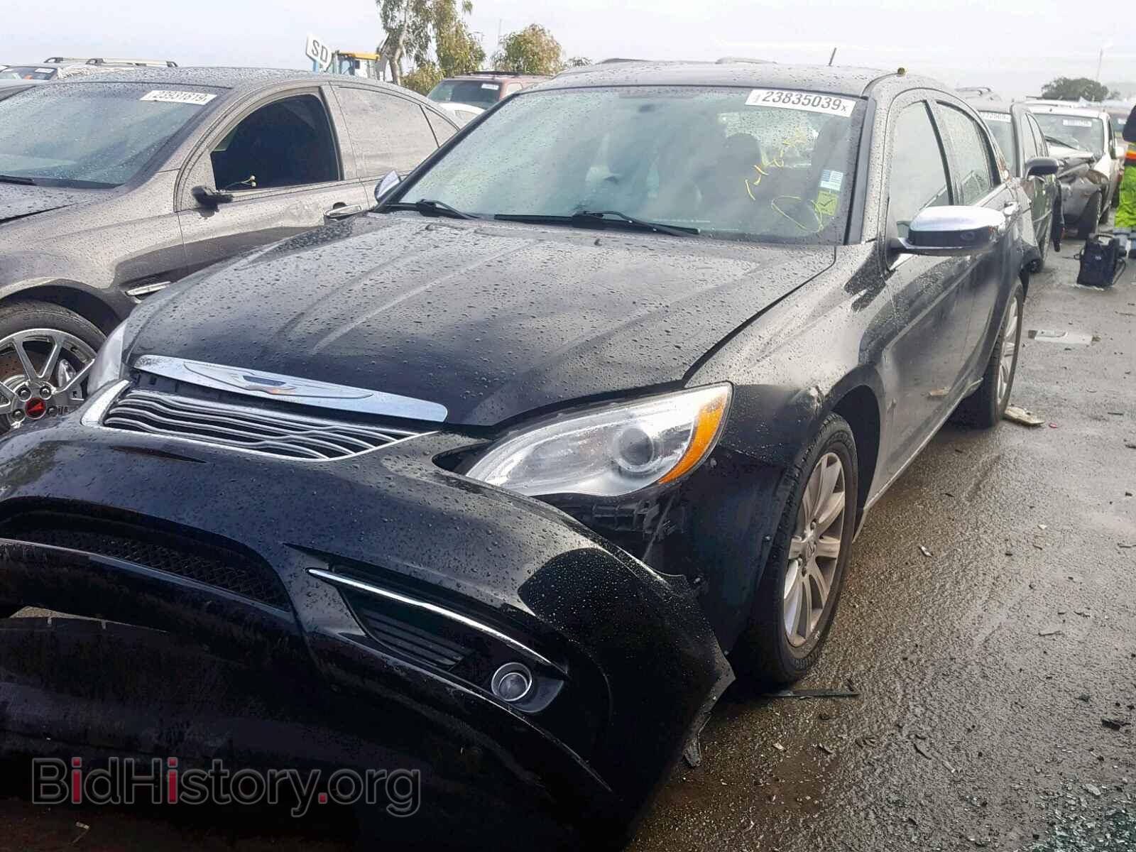 2013 CHRYSLER 200 - VIN: 1C3CCBCG3DN523356 - Photo 2