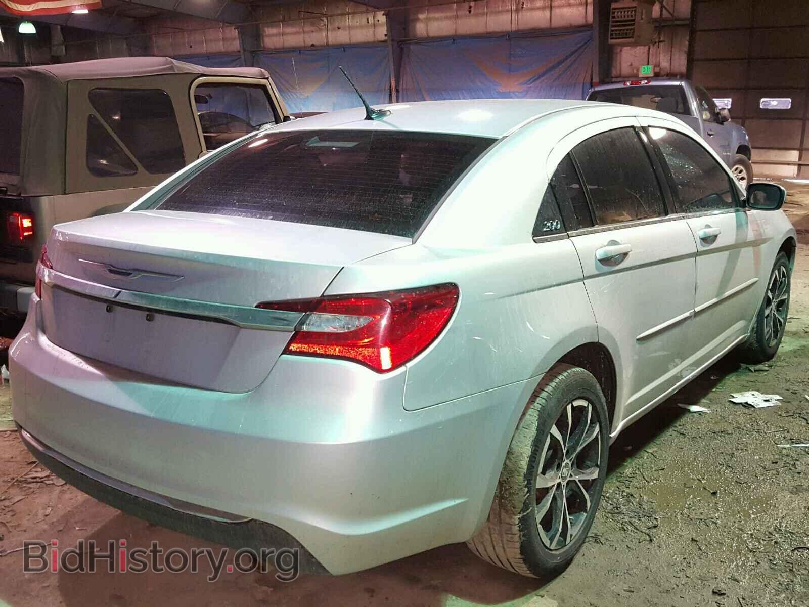 2012 CHRYSLER 200 - VIN: 1C3CCBAB3CN214184 - Фото 4