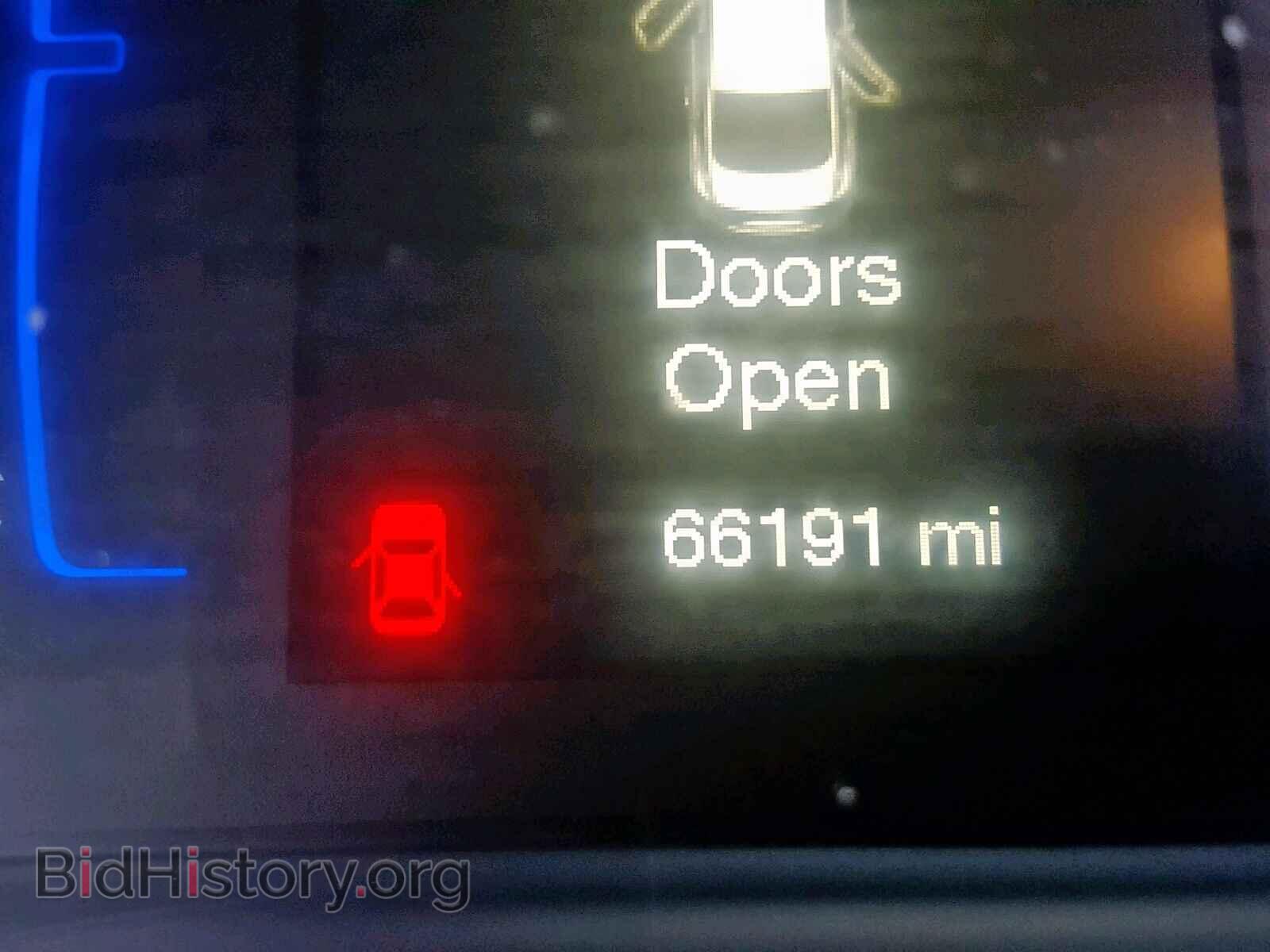 2016 CHRYSLER 200 - VIN: 1C3CCCAB7GN152090 - Фото 8