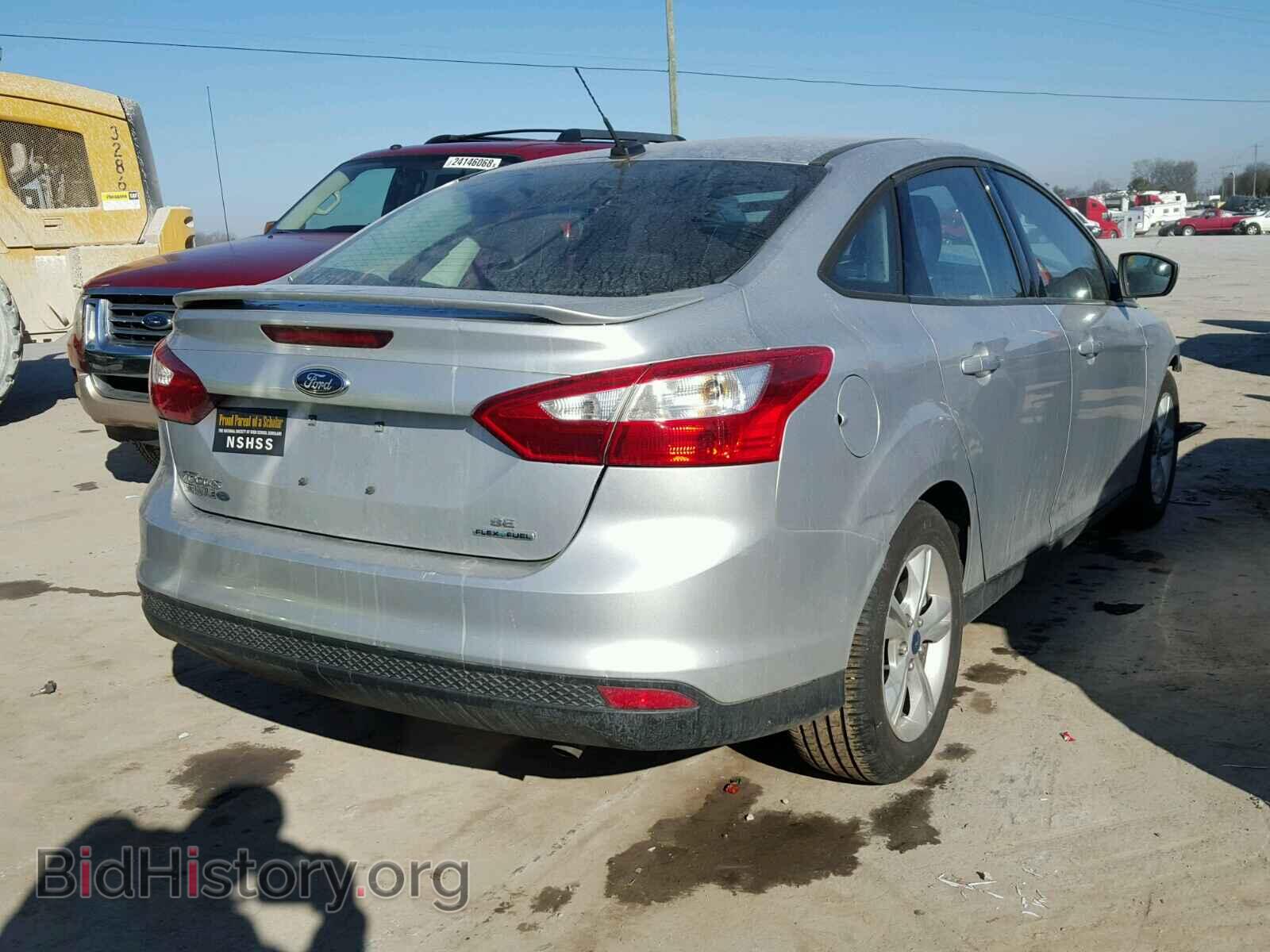 2012 FORD FOCUS - VIN: 1FAHP3F22CL443820 - Photo 4