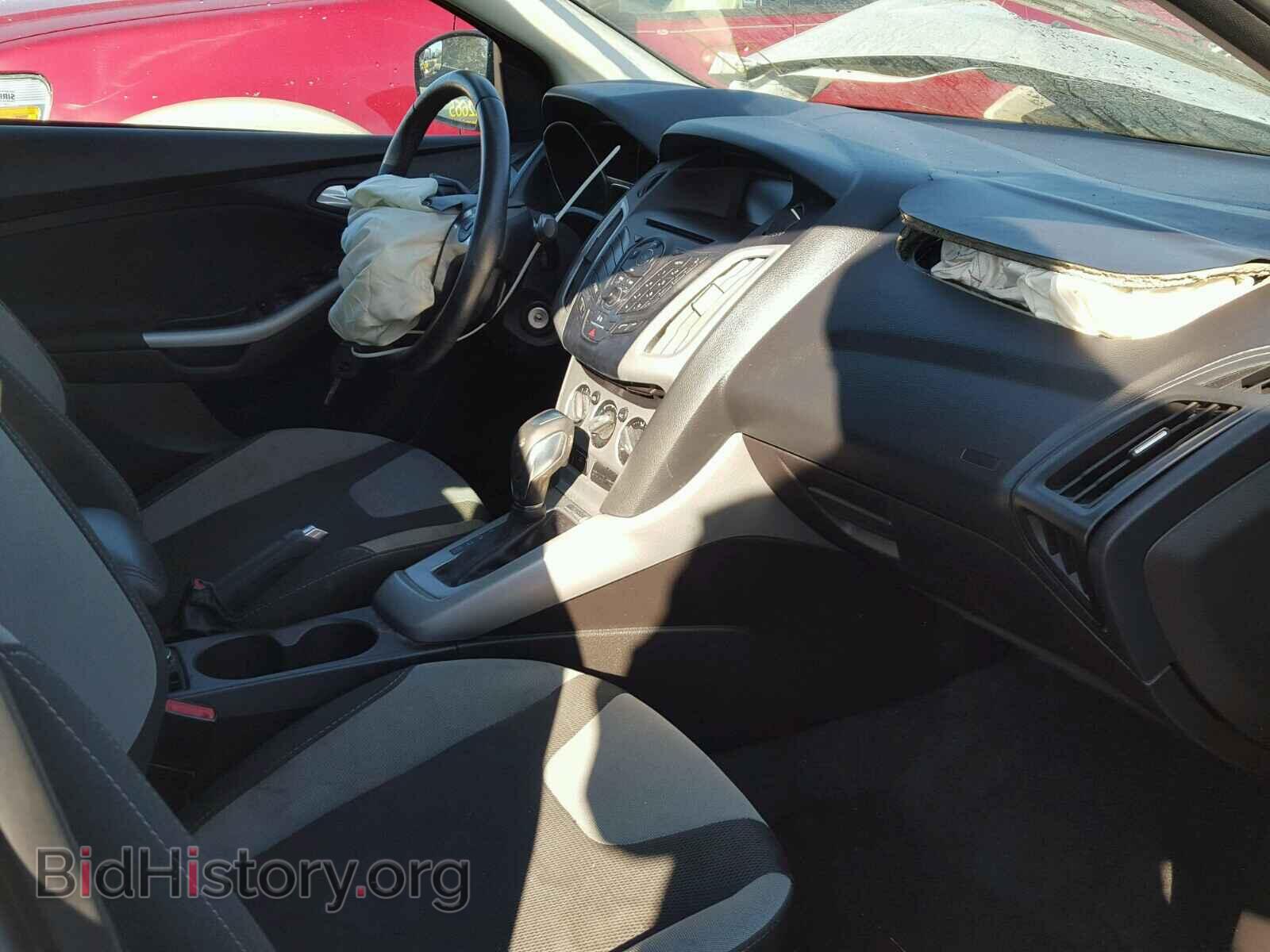 2012 FORD FOCUS - VIN: 1FAHP3F22CL443820 - Photo 5