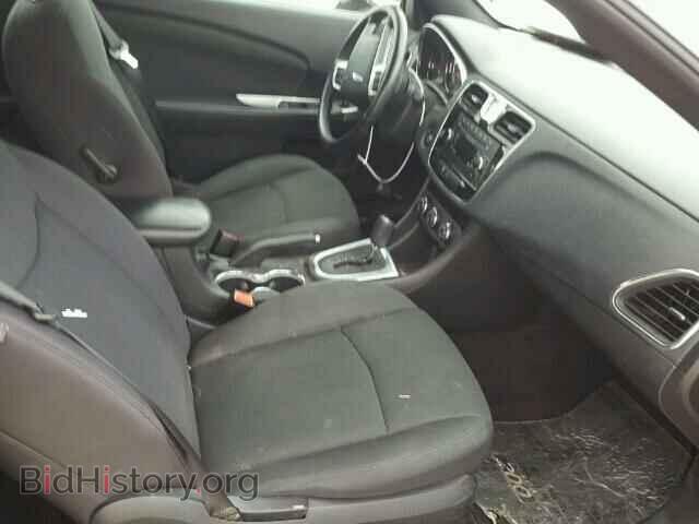 2012 CHRYSLER 200 - VIN: 1C3BCBEB8CN218317 - Фото 5