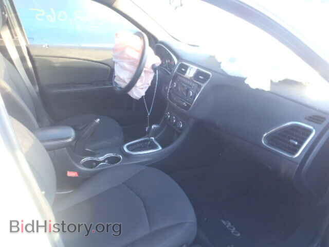 2012 CHRYSLER 200 - VIN: 1C3CCBAB7CN208596 - Фото 5