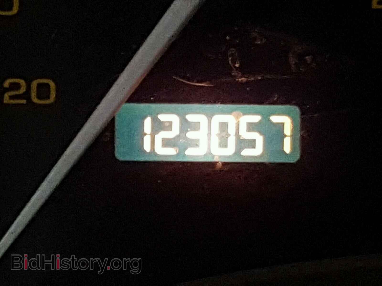 2003 SATURN VUE - VIN: 5GZCZ63B83S902907 - Фото 8