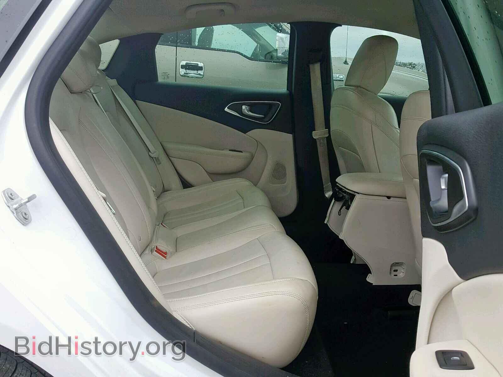 2017 CHRYSLER 200 - VIN: 1C3CCCAB0HN505402 - Фото 6