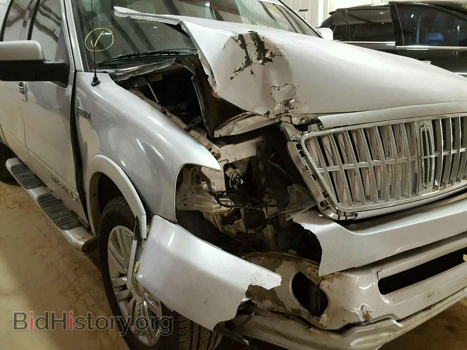 2007 LINCOLN MARK LT - VIN: 5LTPW16537FJ09577 - Фото 9