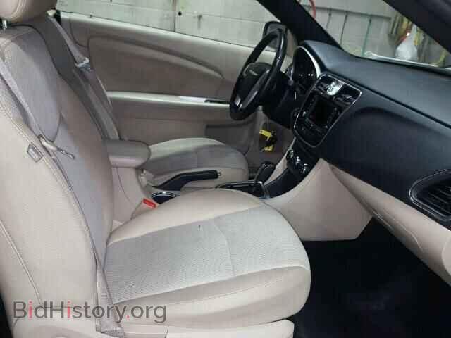 2011 CHRYSLER 200 - VIN: 1C3BC2EG2BN530062 - Фото 5