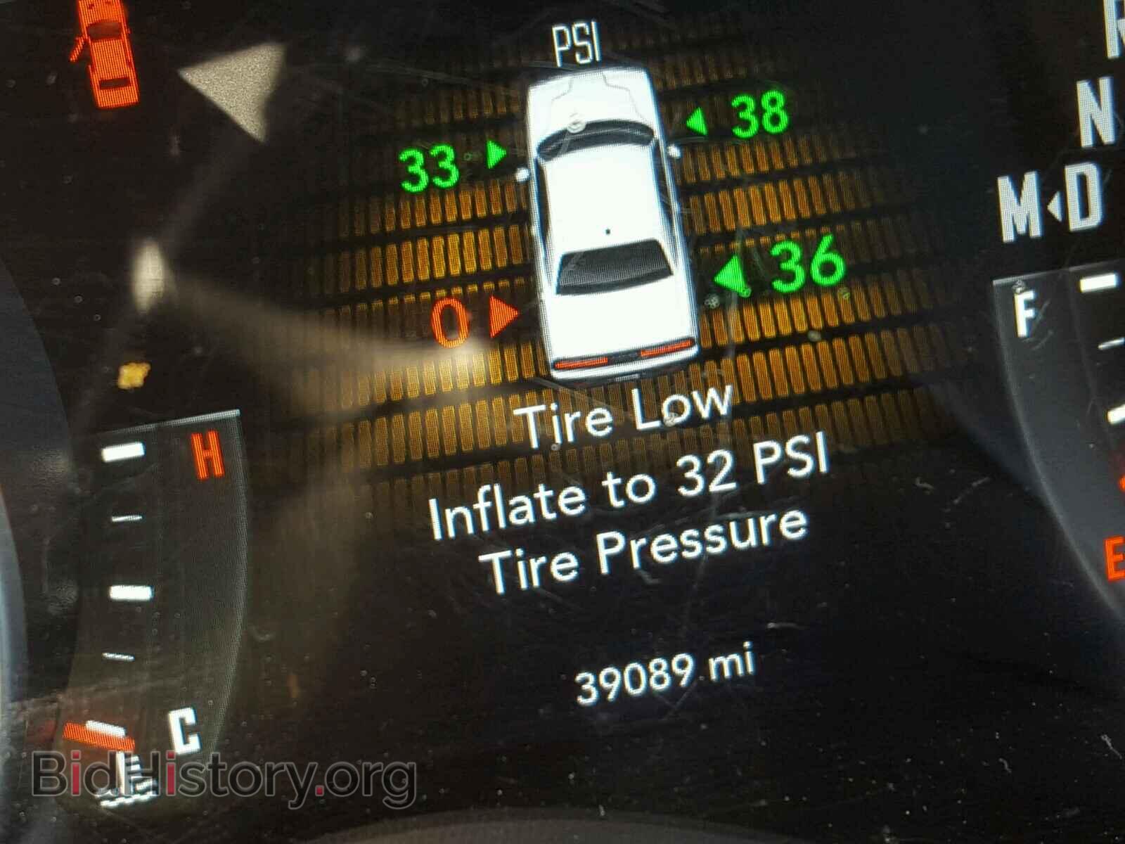 2015 DODGE CHALLENGER - VIN: 2C3CDZAT2FH831913 - Photo 8