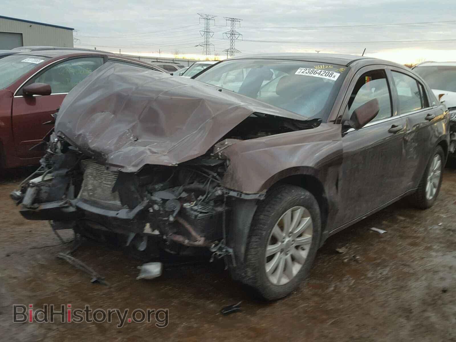 2013 CHRYSLER 200 - VIN: 1C3CCBBB8DN506414 - Фото 2