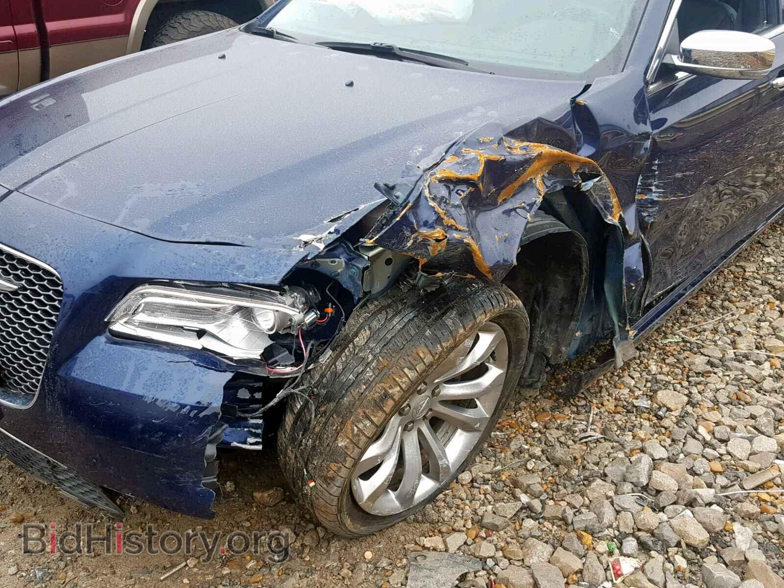 2017 CHRYSLER 300 - VIN: 2C3CCAEG4HH576900 - Фото 9