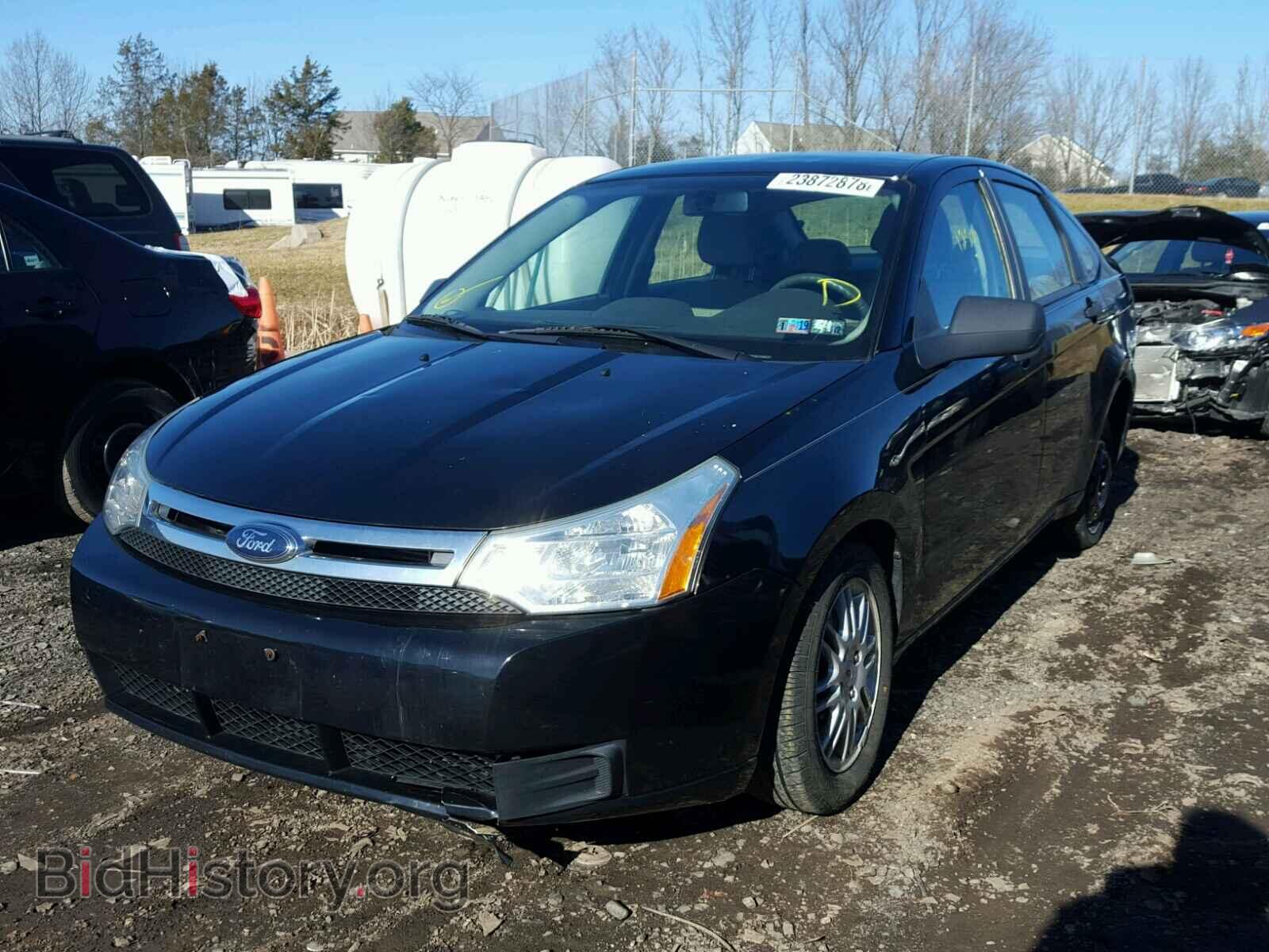 2010 FORD FOCUS - VIN: 1FAHP3FN8AW138568 - Фото 2