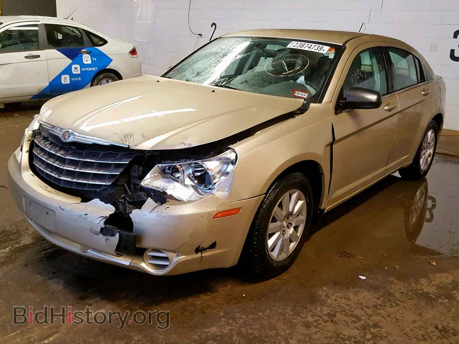 2010 CHRYSLER SEBRING - VIN: 1C3CC4FB8AN168479 - Фото 2