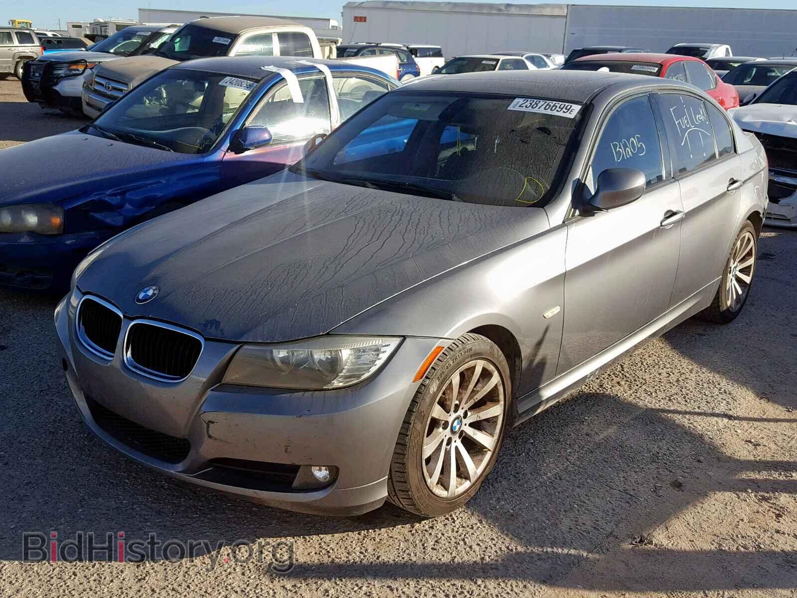2011 BMW 328 I - VIN: WBAPH7C57BE681204 - Фото 2