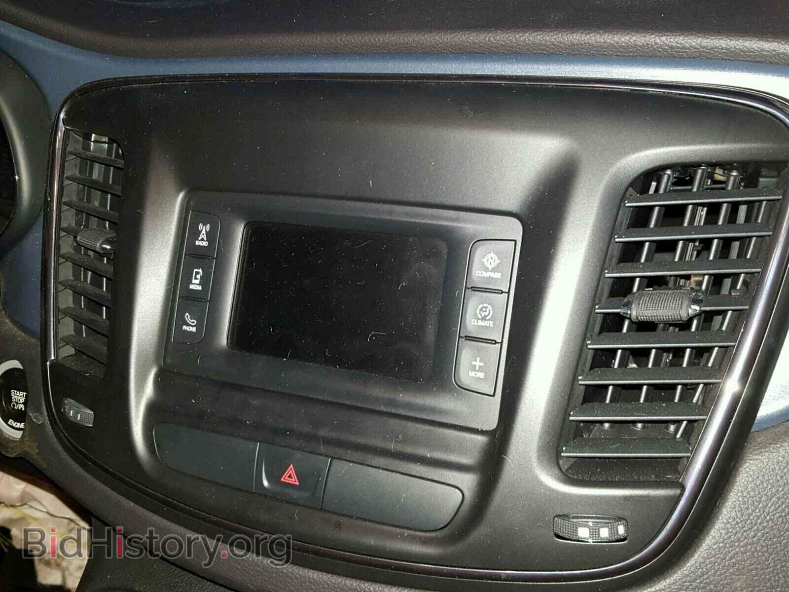 2015 CHRYSLER 200 - VIN: 1C3CCCBBXFN717574 - Photo 9