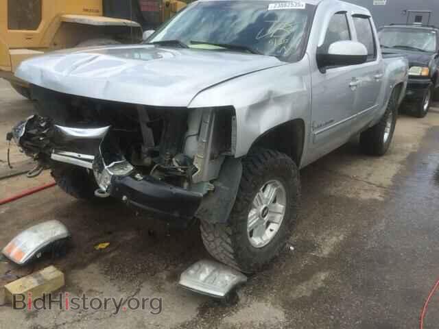 2011 CHEVROLET SILVERADO - VIN: 3GCPKTE38BG330478 - Фото 2