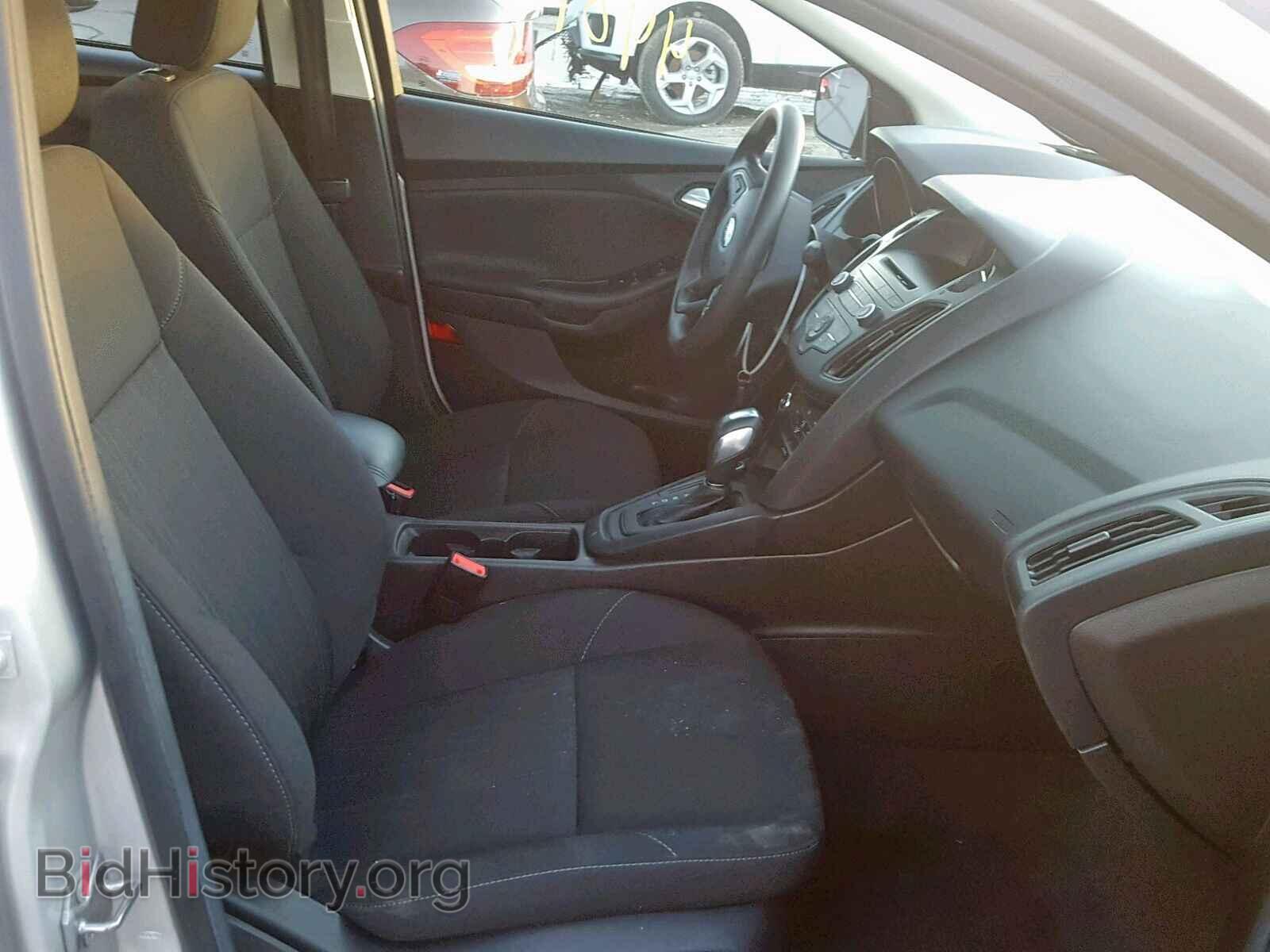 2016 FORD FOCUS SE - VIN: 1FADP3F2XGL338611 - Фото 5