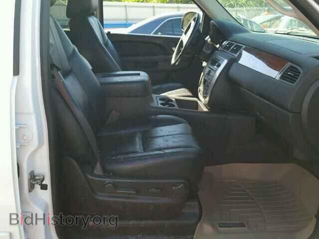 2011 GMC YUKON - VIN: 1GKS1CE01BR397043 - Фото 5