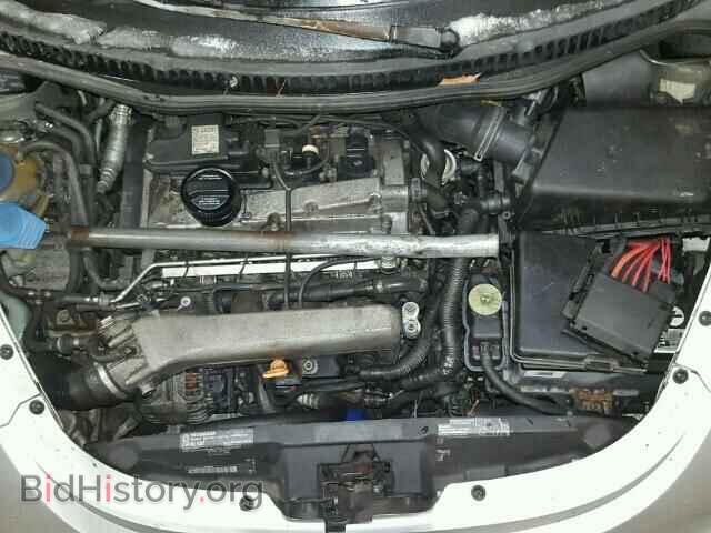 2000 VOLKSWAGEN BEETLE - VIN: 3VWDD21C4YM443090 - Фото 7