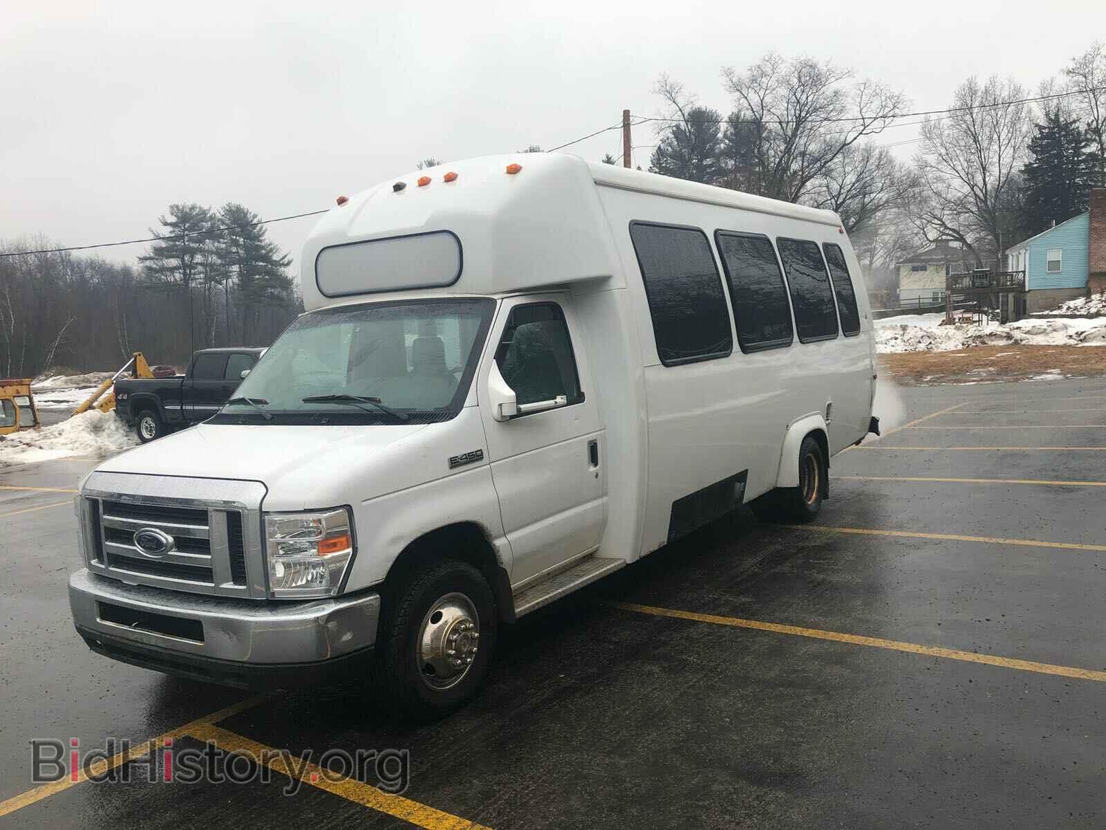 2009 FORD ECONOLINE - VIN: 1FDXE45PX9DA85816 - Фото 2
