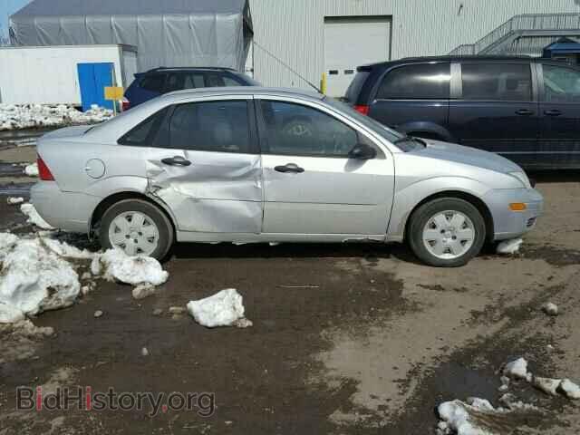 2006 FORD FOCUS - VIN: 1FAFP34N16W223995 - Фото 9