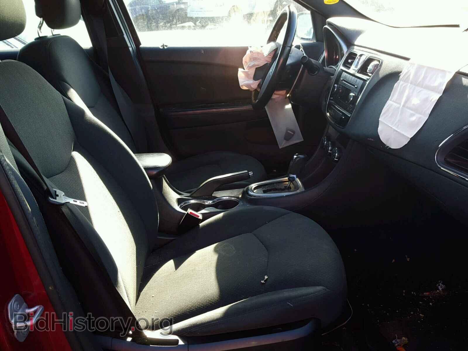 2011 CHRYSLER 200 - VIN: 1C3BC1FB2BN538014 - Фото 5