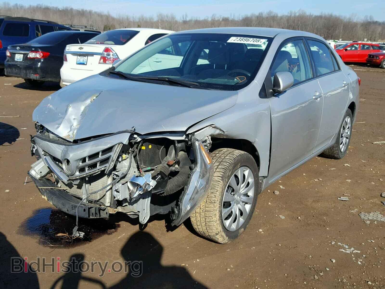 2013 TOYOTA COROLLA BA - VIN: 2T1BU4EE9DC077048 - Фото 2