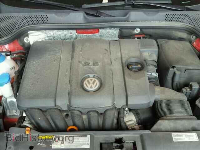 2013 VOLKSWAGEN BEETLE - VIN: 3VWJP7AT5DM665641 - Фото 7