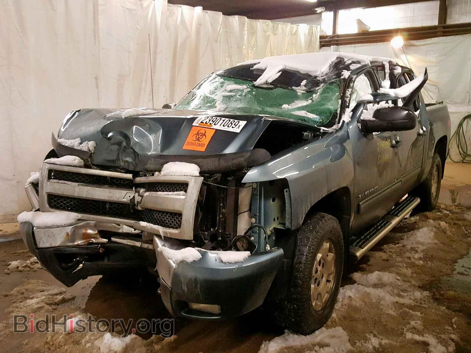 2011 CHEVROLET SILVERADO - VIN: 1GCPKSE3XBF167425 - Фото 2