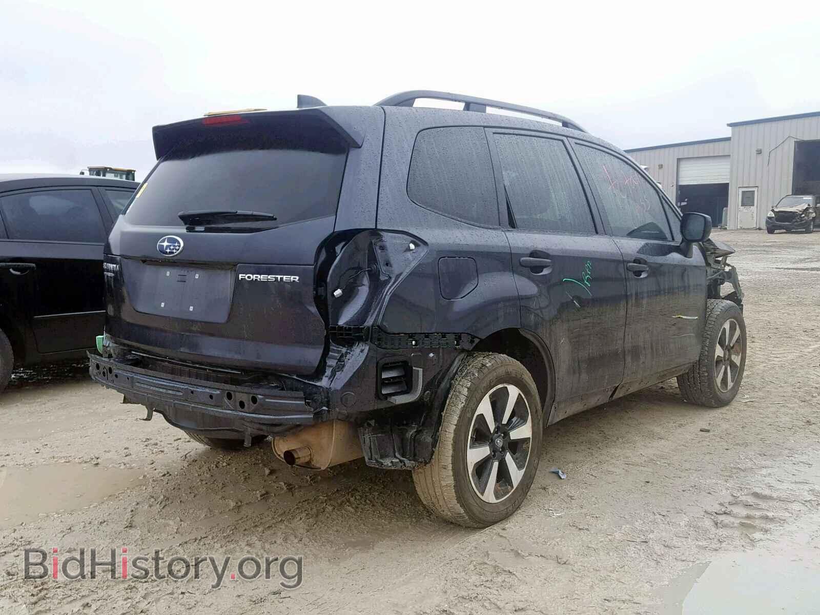 2018 SUBARU FORESTER - VIN: JF2SJAECXJH491910 - Фото 4