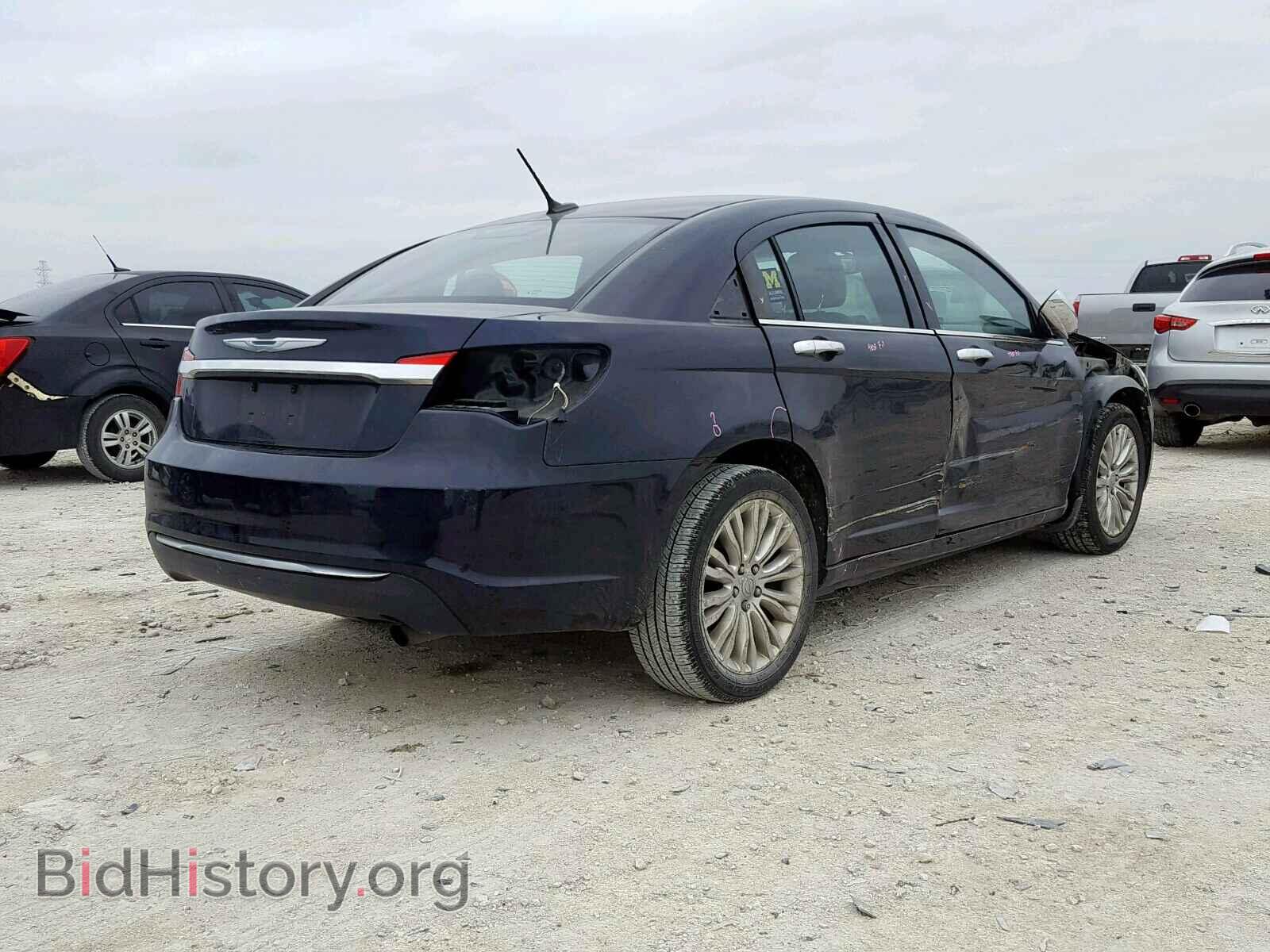 2011 CHRYSLER 200 - VIN: 1C3BC2FB6BN568610 - Photo 4