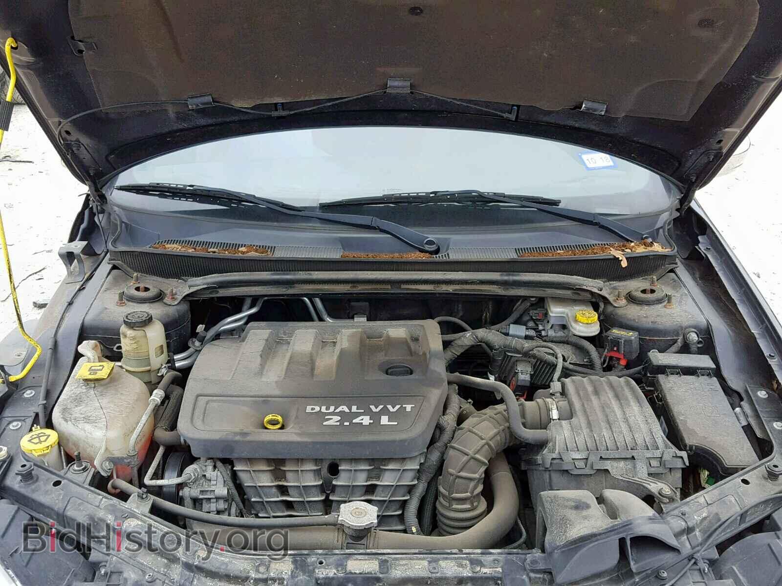 2011 CHRYSLER 200 - VIN: 1C3BC2FB6BN568610 - Photo 7