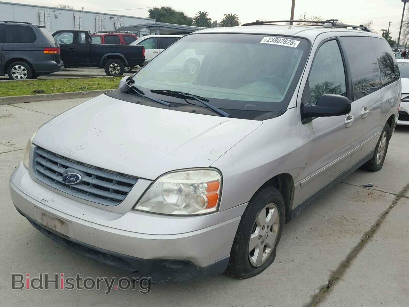 2004 FORD FREESTAR - VIN: 2FMZA57684BB04814 - Фото 2