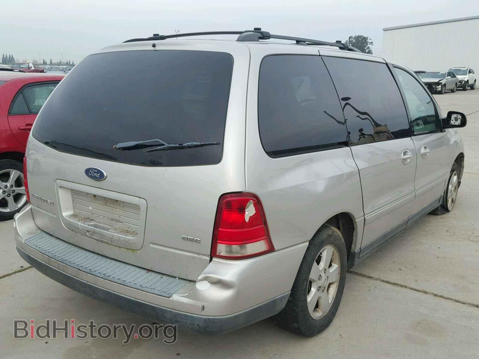 2004 FORD FREESTAR - VIN: 2FMZA57684BB04814 - Фото 4