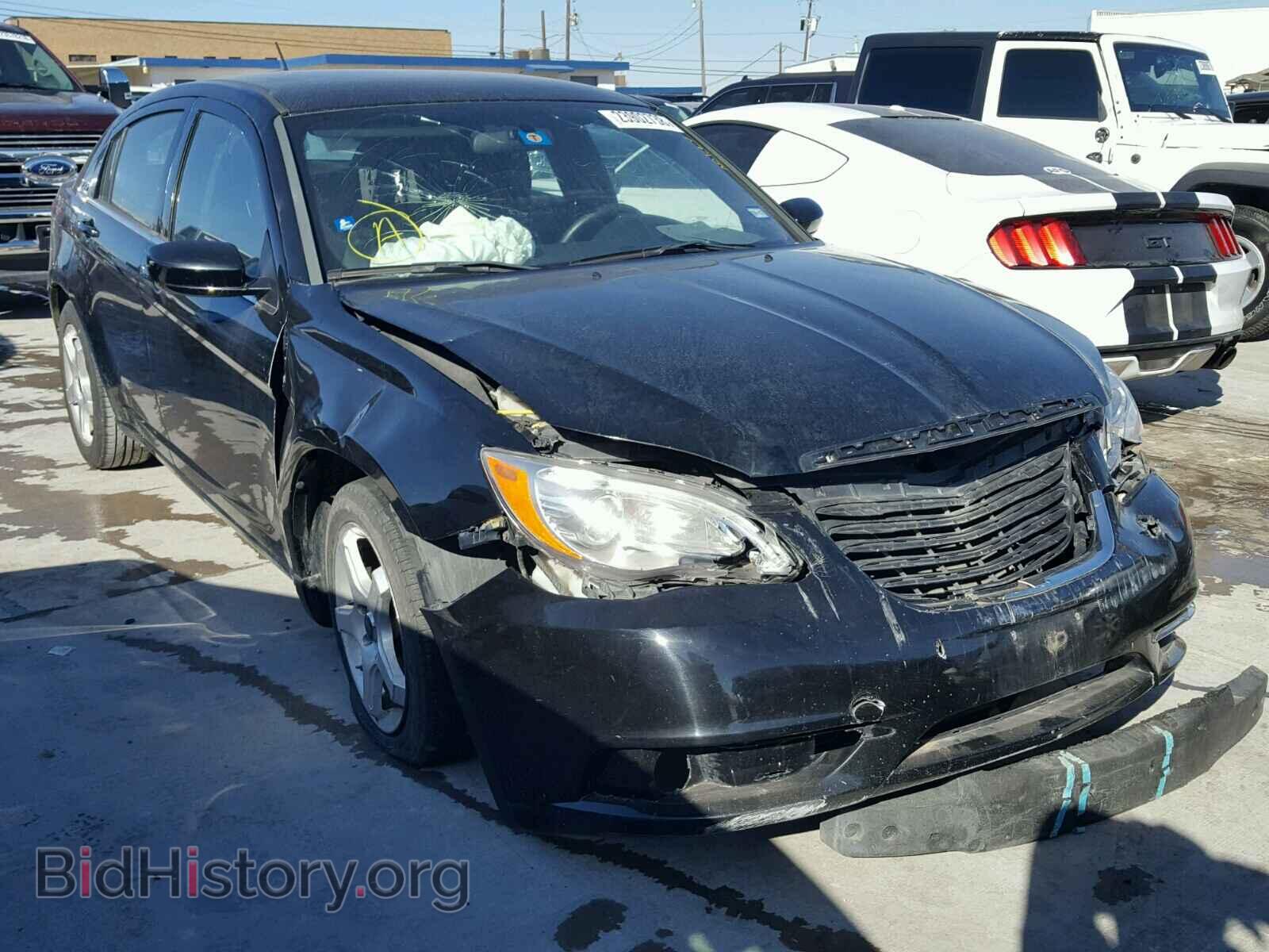 Фотография 1C3CCBABXCN114261 - CHRYSLER 200 2012