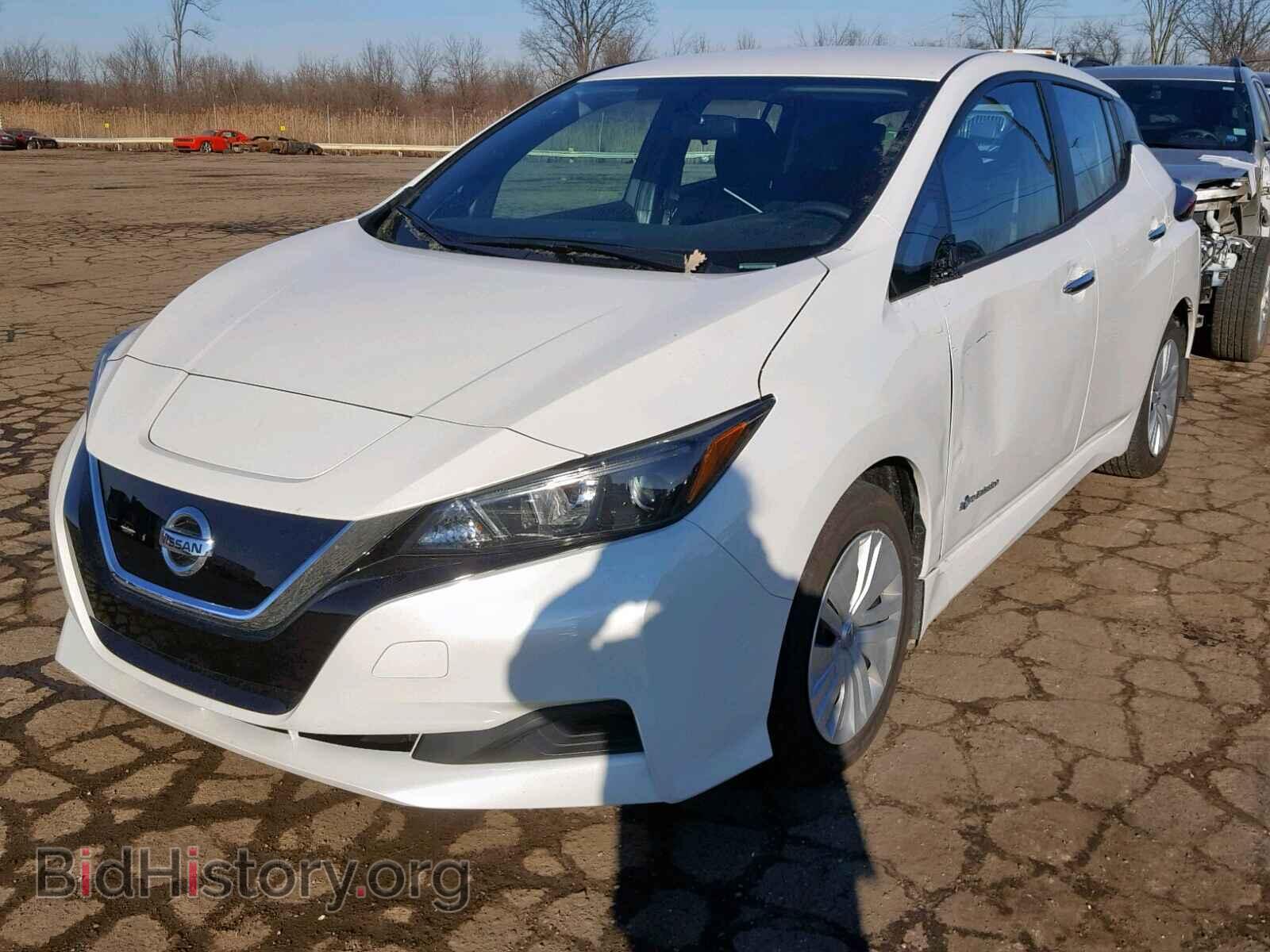 2018 NISSAN LEAF - VIN: 1N4AZ1CP2JC307975 - Фото 2