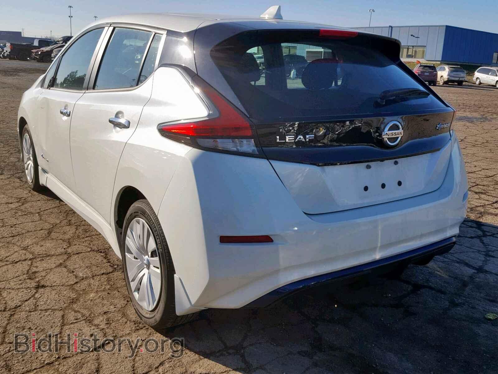 2018 NISSAN LEAF - VIN: 1N4AZ1CP2JC307975 - Фото 3