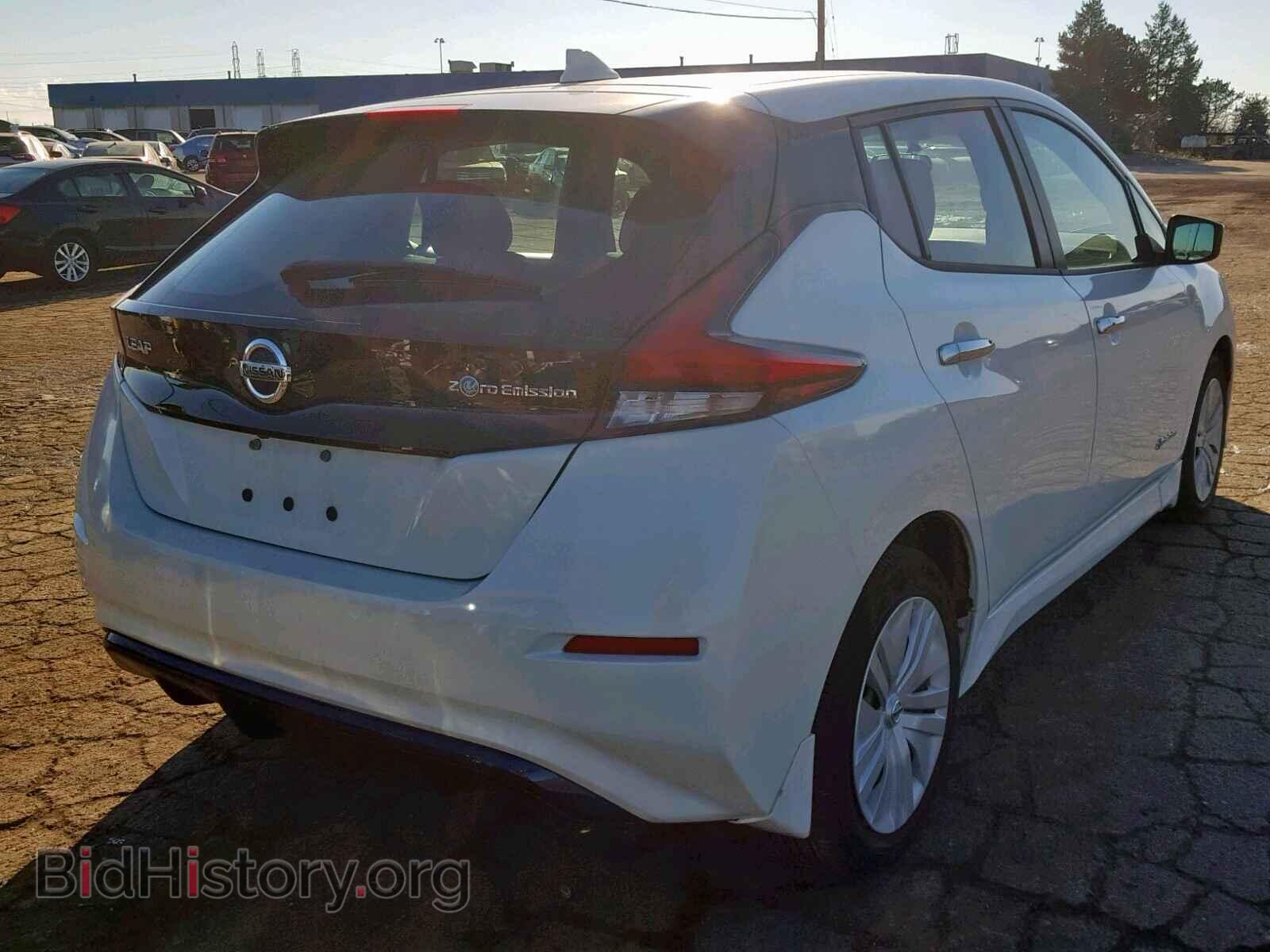 2018 NISSAN LEAF - VIN: 1N4AZ1CP2JC307975 - Фото 4