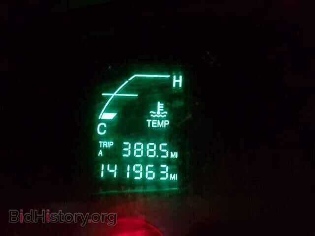 2001 CADILLAC DEVILLE - VIN: 1G6KD54Y31U107647 - Photo 8