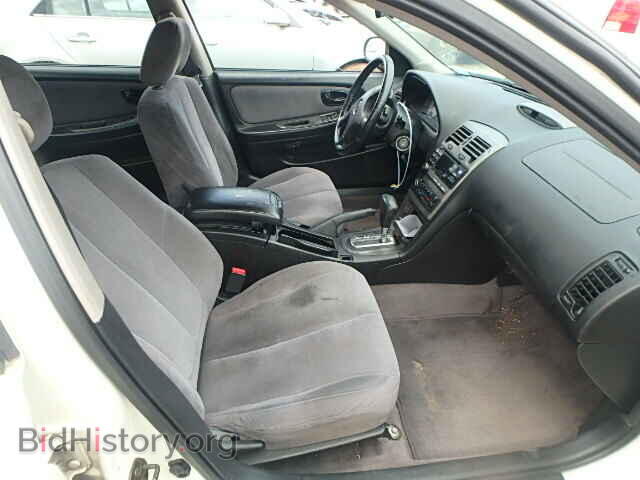2000 NISSAN MAXIMA - VIN: JN1CA31D7YT741823 - Фото 5