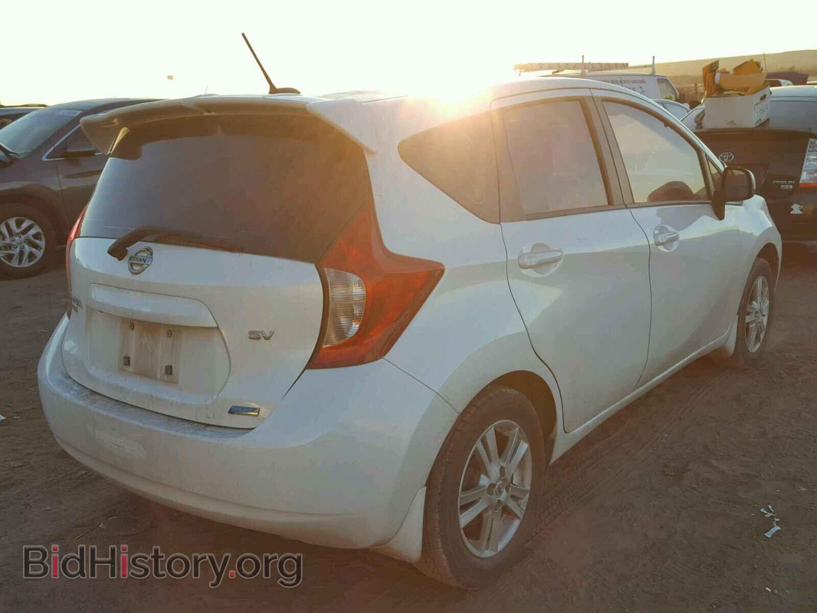2014 Nissan VERSA (VIN 3N1CE2CP3EL350819) — фото 4 из 10