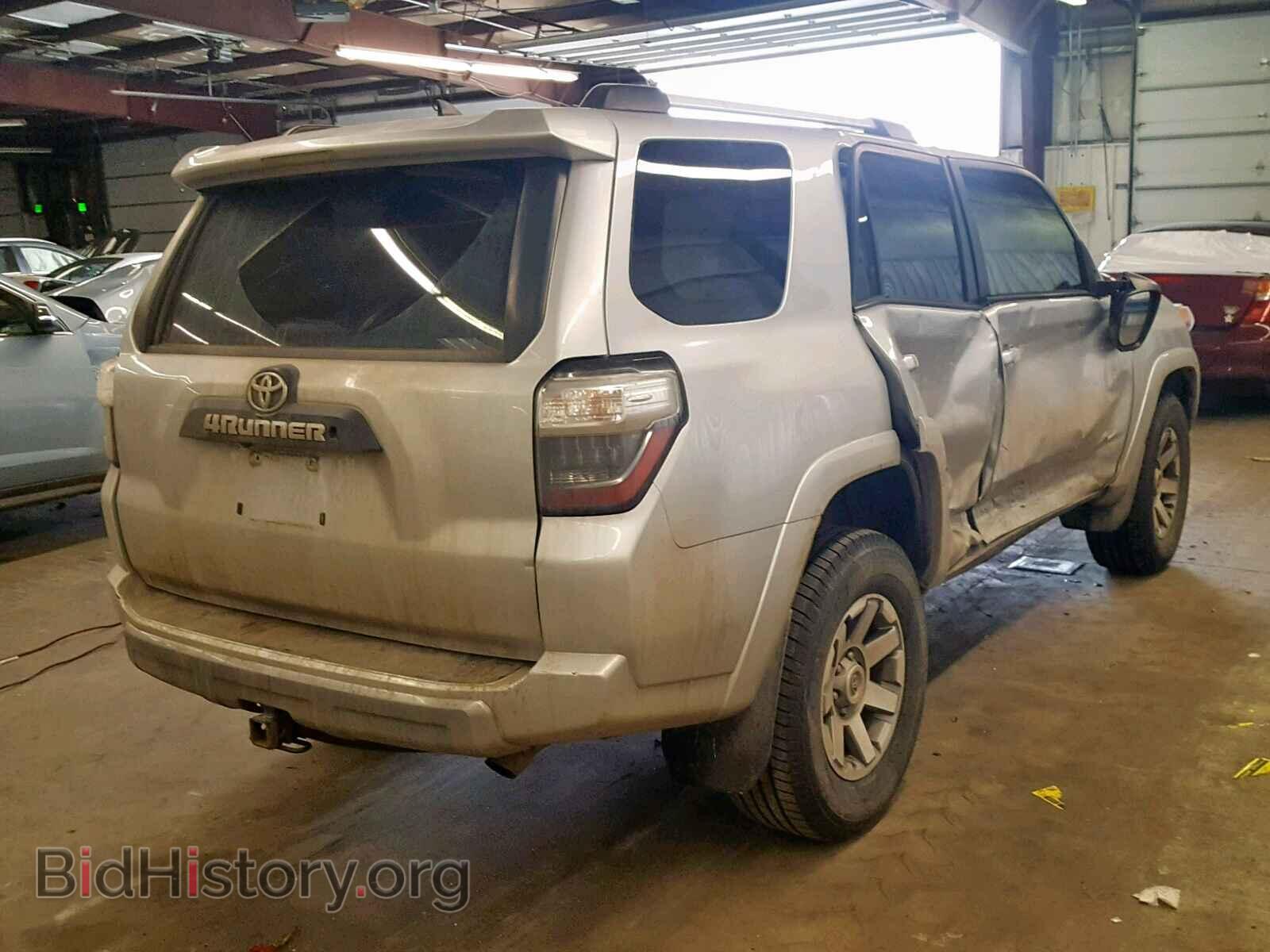 2015 TOYOTA 4RUNNER SR - VIN: JTEBU5JR9F5226679 - Фото 4