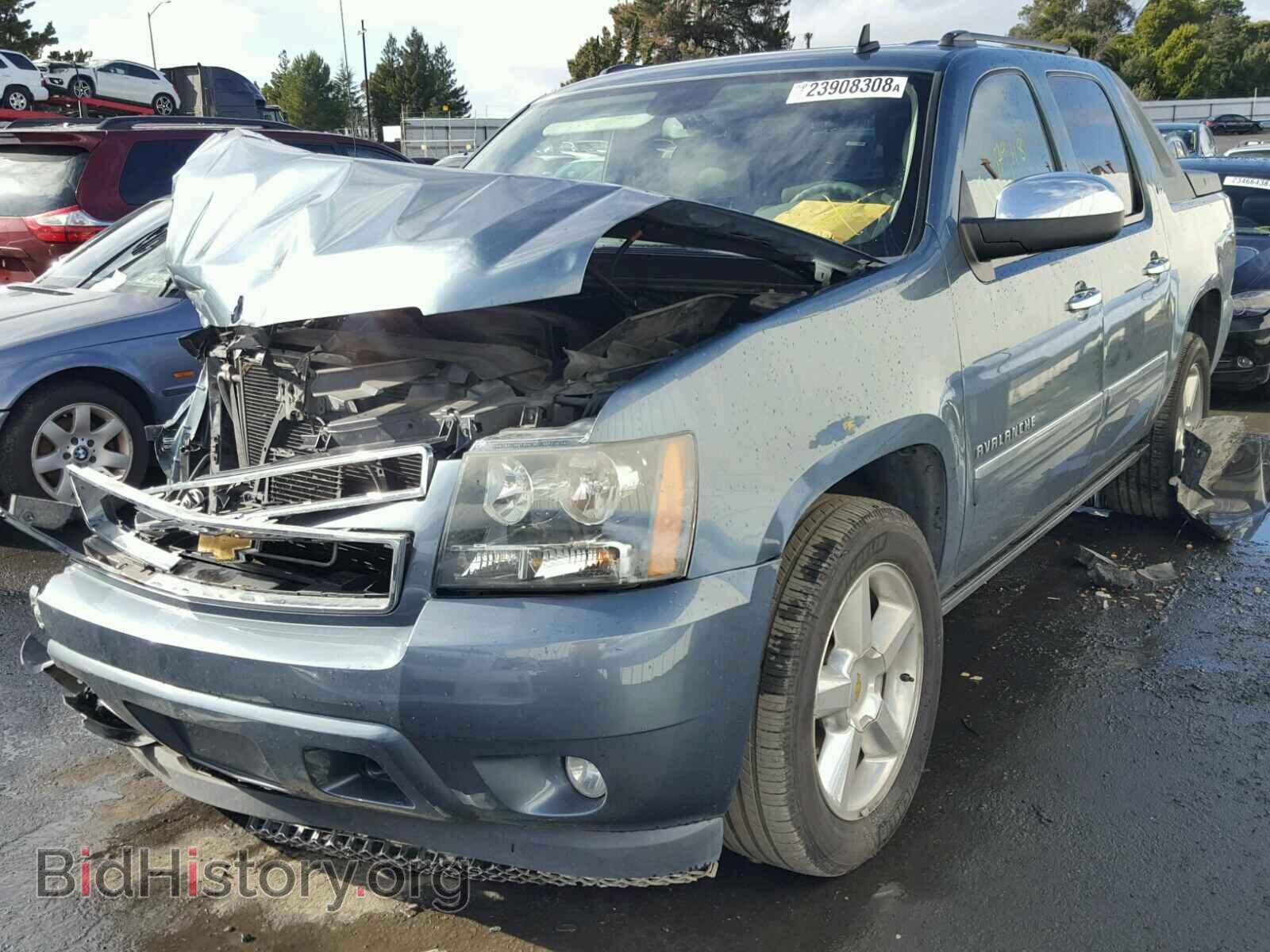2010 CHEVROLET AVALANCHE - VIN: 3GNVKGE03AG200750 - Фото 2