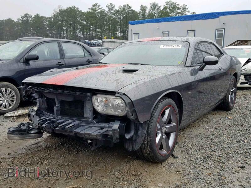 2013 Dodge CHALLENGER (VIN 2C3CDYAG5DH729080) — photo 2 of 10