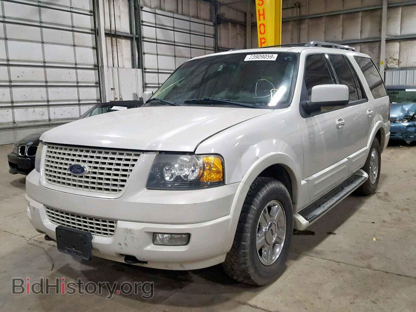 2005 FORD EXPEDITION - VIN: 1FMFU20505LA11913 - Фото 2