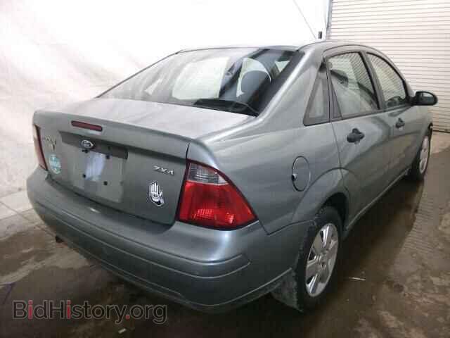 2006 FORD FOCUS - VIN: 1FAFP34N96W122557 - Фото 4